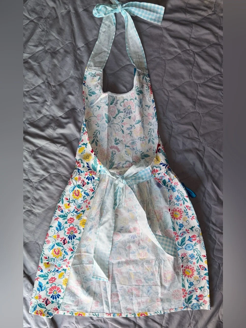 The Pioneer Woman cute apron